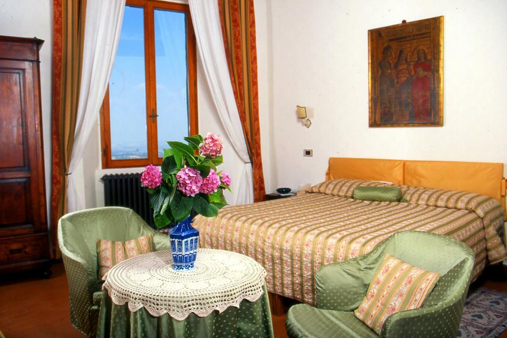 Antico Convento Santa Chiara Hotel Sarteano Quarto foto